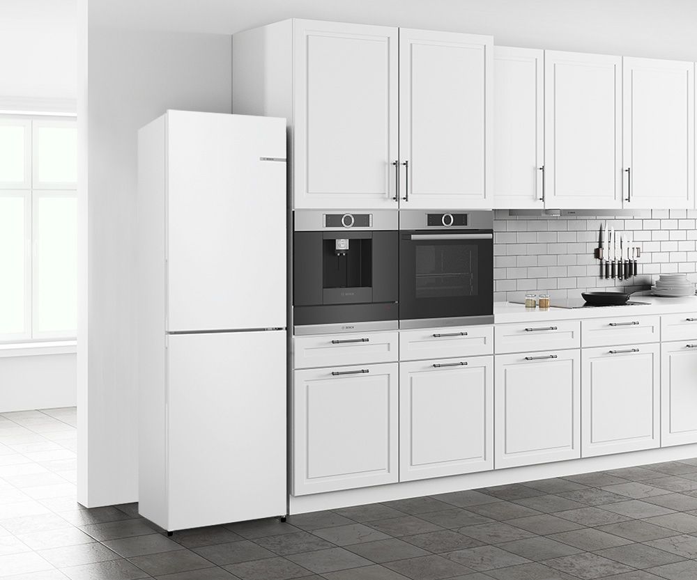 Bosch Series 2 Free-standing fridge-freezer with freezer at bottom 182.4 x 55 cm White thumbnail image