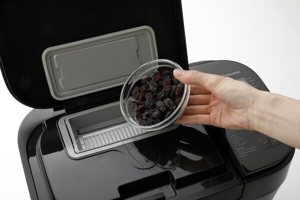 Panasonic Breadmaker - SD-R2530 thumbnail image